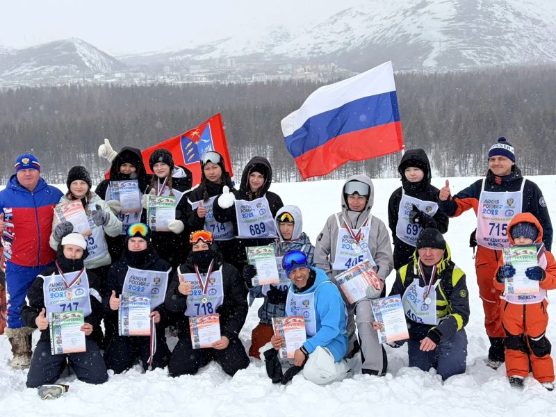 В ОМСУКЧАНСКОМ ОКРУГЕ определили лучших сноубордистов (12+)